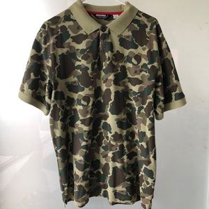 Undefeated camouflage polo tee L